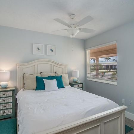 Mermaid Manor; Waterfront With Direct Ocean Access And Private Heated Pool Marco Island Exterior photo